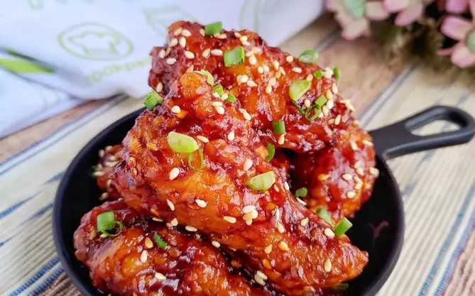 Ayam Korean Spicy dan Rahasia Saus Gochujang yang Legendaris