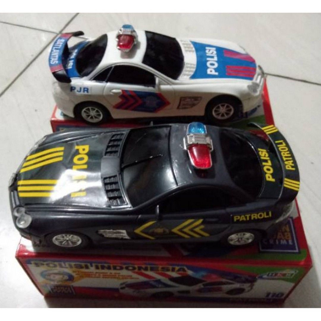Mobil Mobilan Polisi Indonesia Hkr Lampu Dan Bunyi Sirine- Mainan Anak - 2