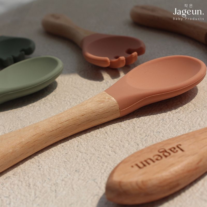 JAGEUN Premium Silicone Wood Spoon n Fork | Sendok Garpu Kayu Bambu Bayi Warna Hijau - 2