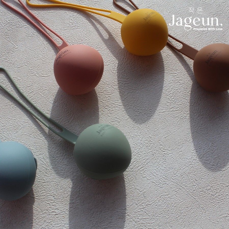 JAGEUN Premium Silicone Pacifier Case | Tempat Empeng Dot Pokeball Warna Hijau - 3